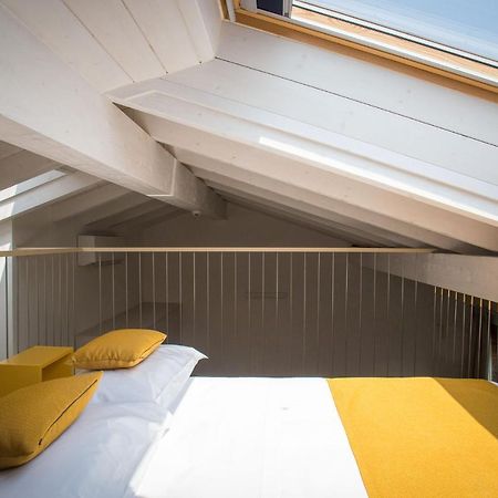 Hotel Ponti Angera Εξωτερικό φωτογραφία