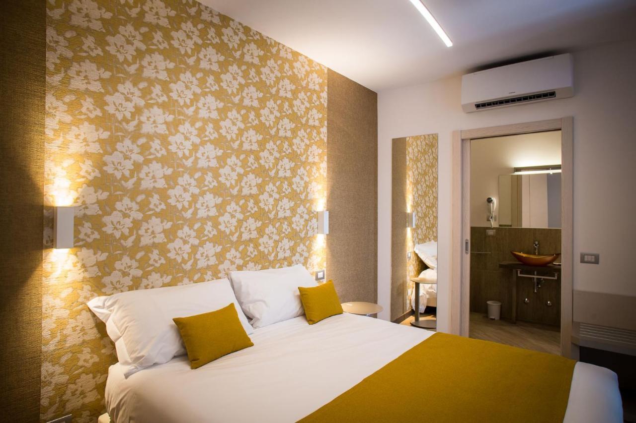 Hotel Ponti Angera Εξωτερικό φωτογραφία