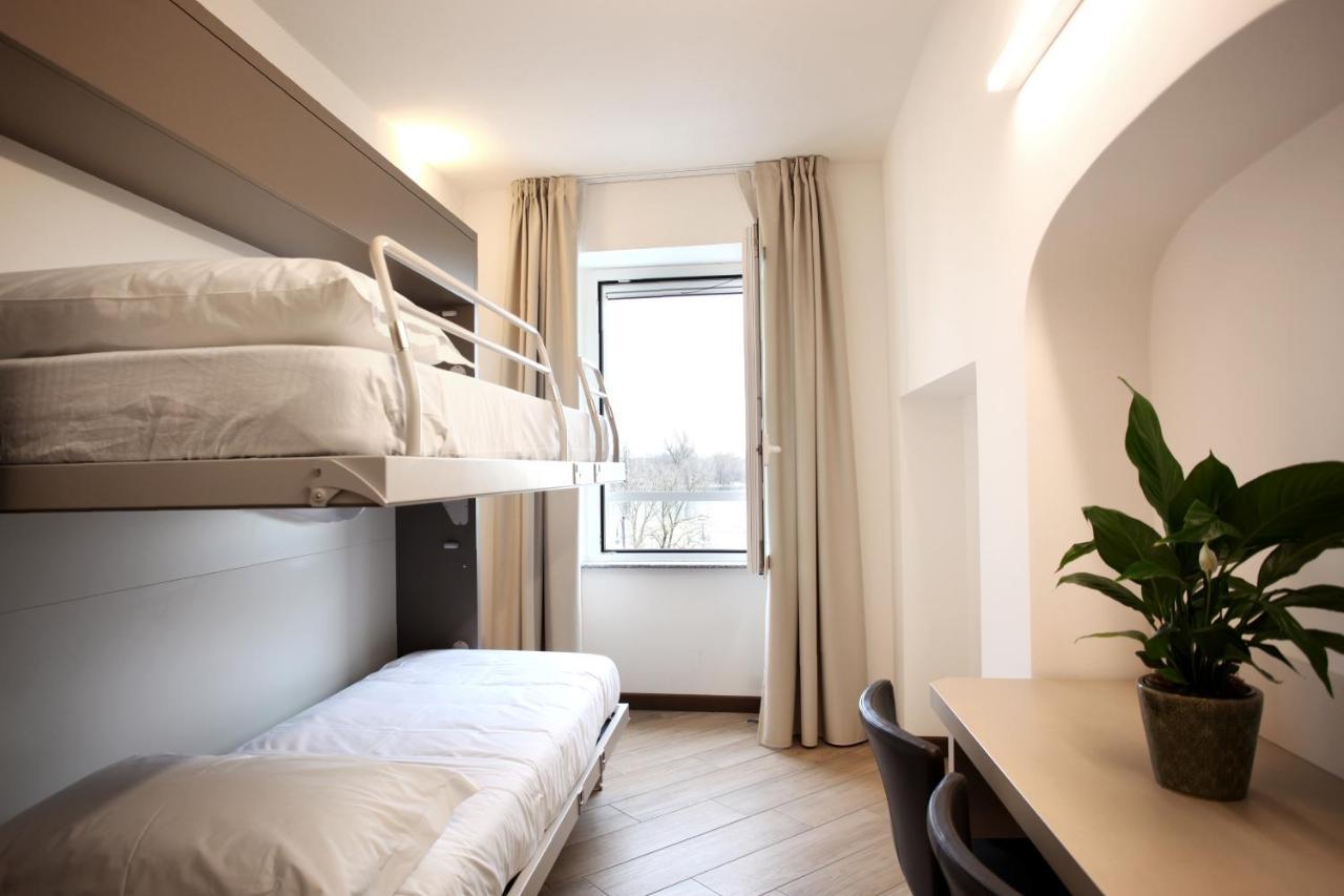 Hotel Ponti Angera Εξωτερικό φωτογραφία