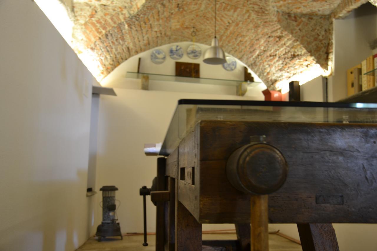 Hotel Ponti Angera Εξωτερικό φωτογραφία