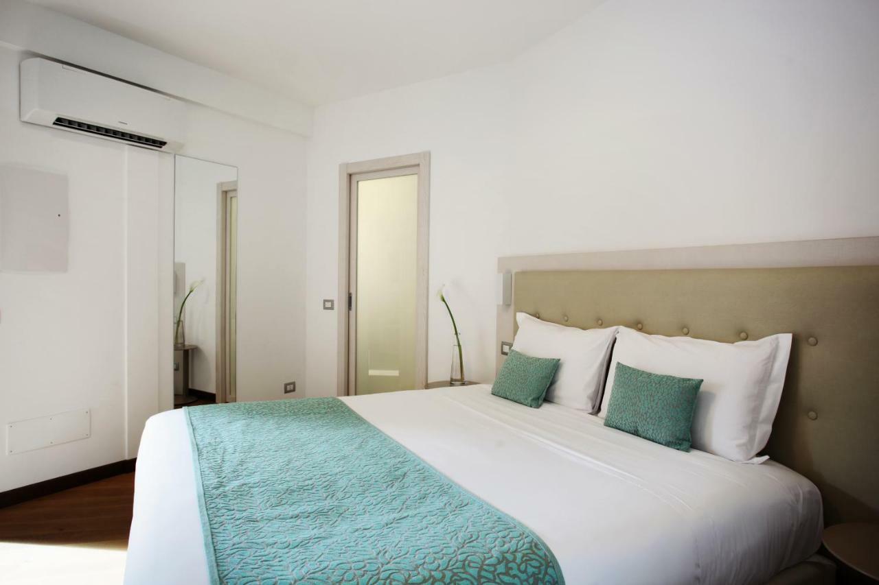 Hotel Ponti Angera Εξωτερικό φωτογραφία